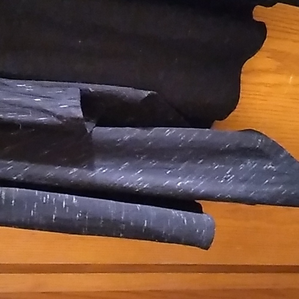 Black WHBM sweater - Picture 5 of 5